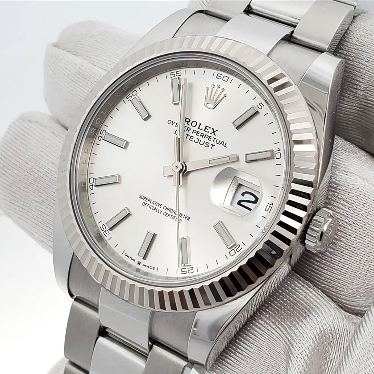 ROLEX DATEJUST SILVER WHITE GOLD FLUTED BEZEL 2023