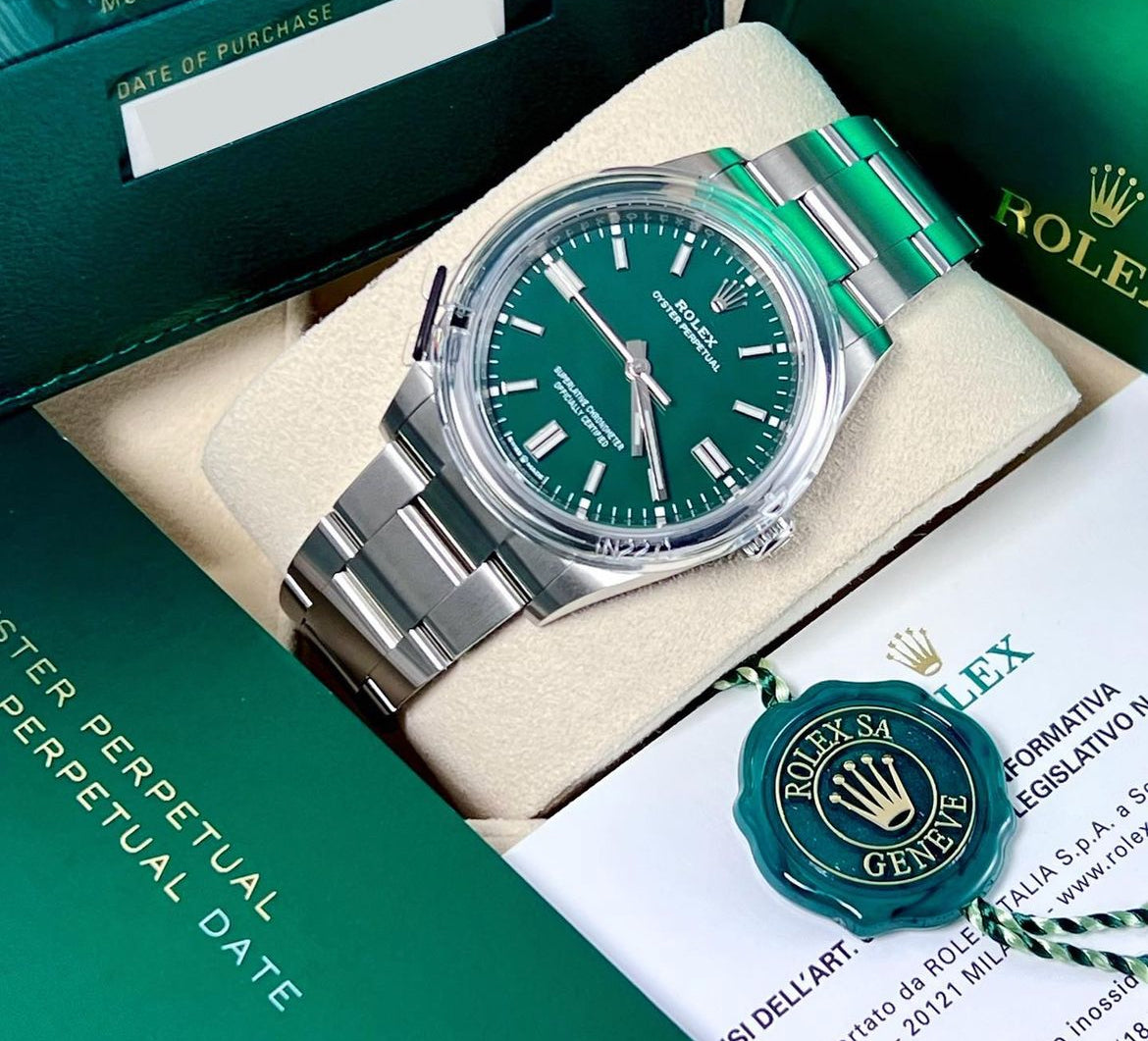 ROLEX OYSTER PERPETUAL GREEN