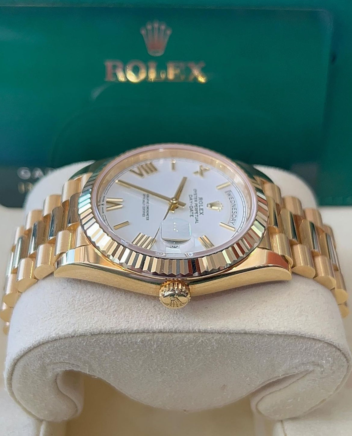 ROLEX DAY-DATE GOLD