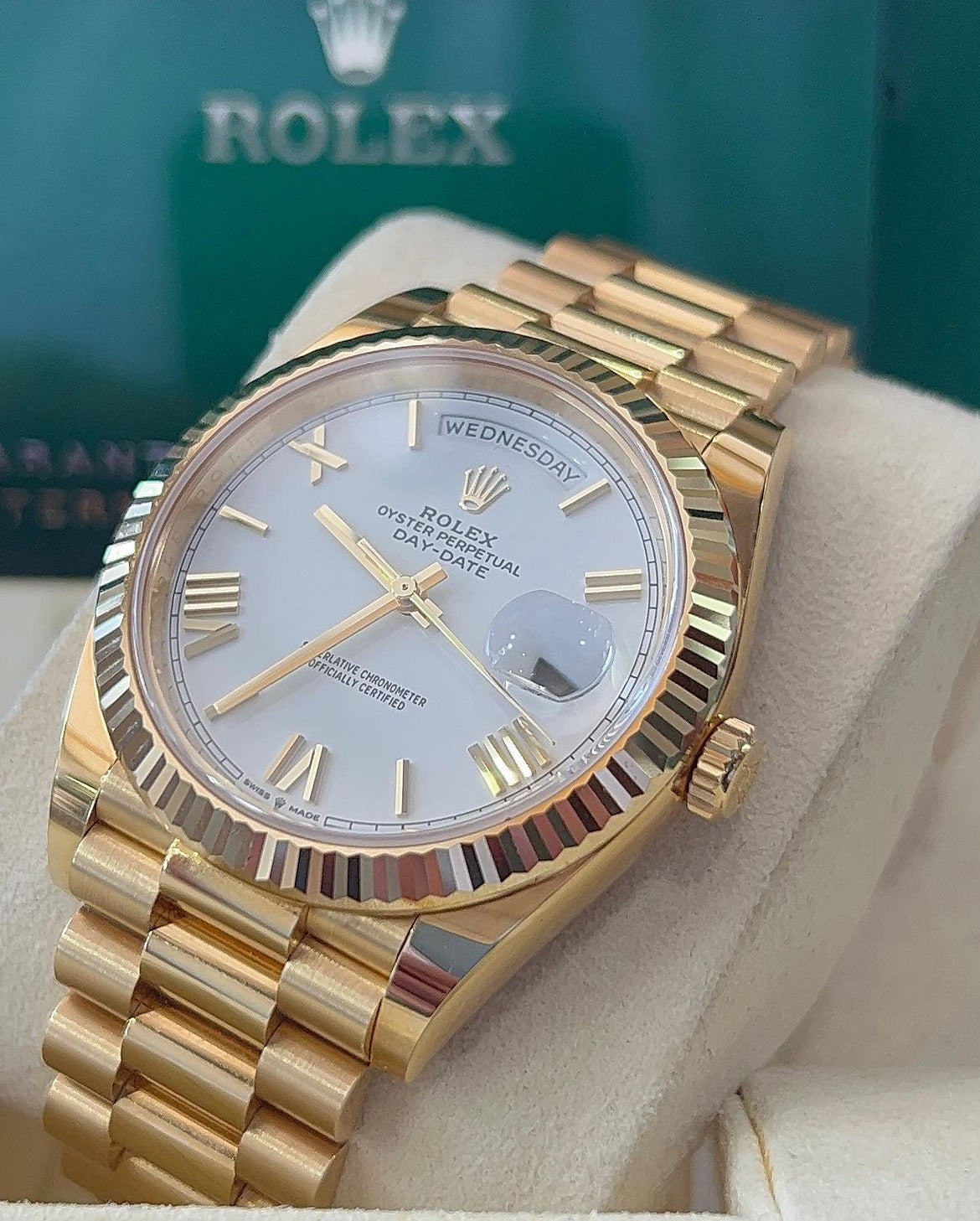 ROLEX DAY-DATE GOLD