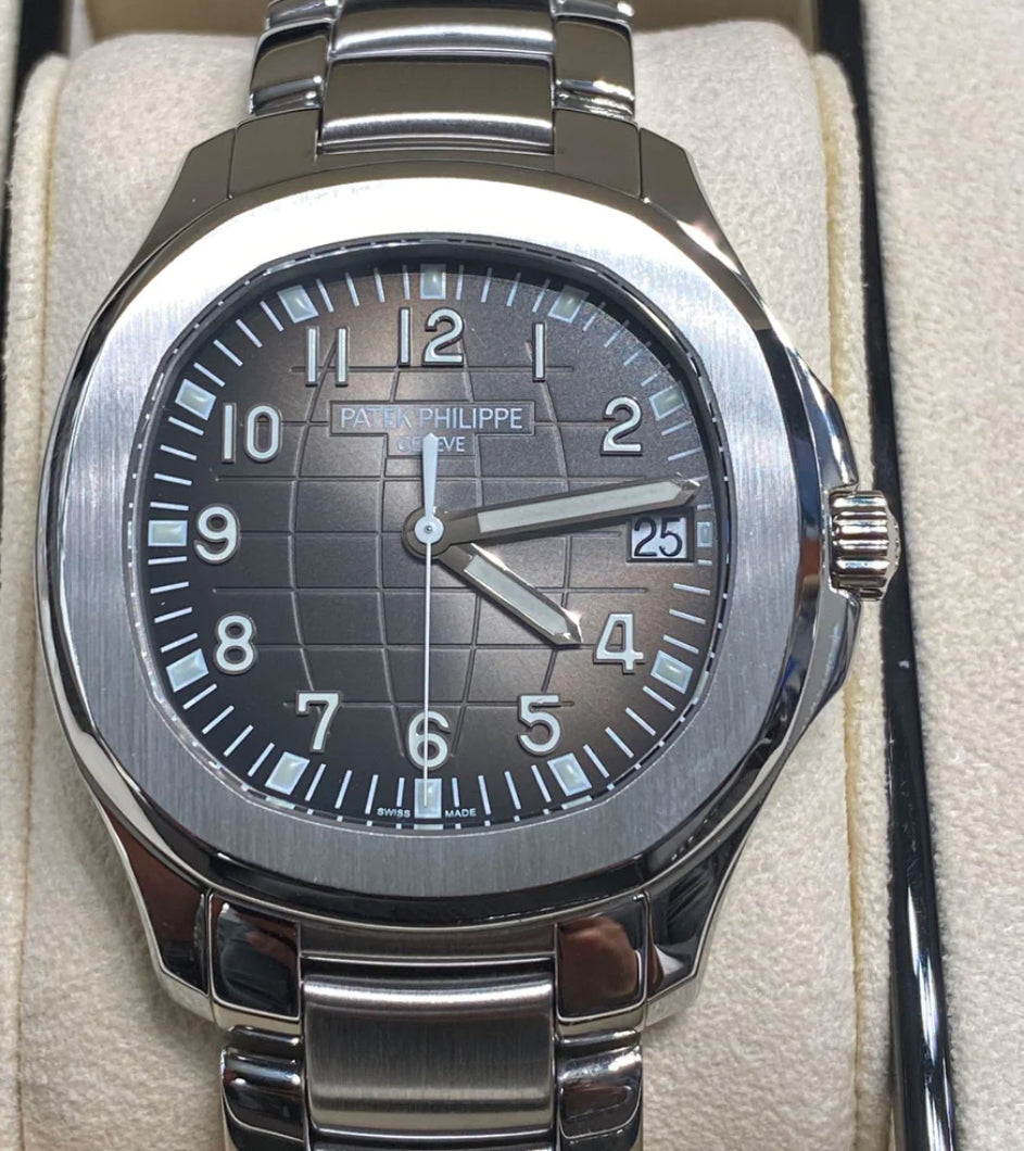 PATEK PHILIPPE AQUANAUT BLACK DIAL