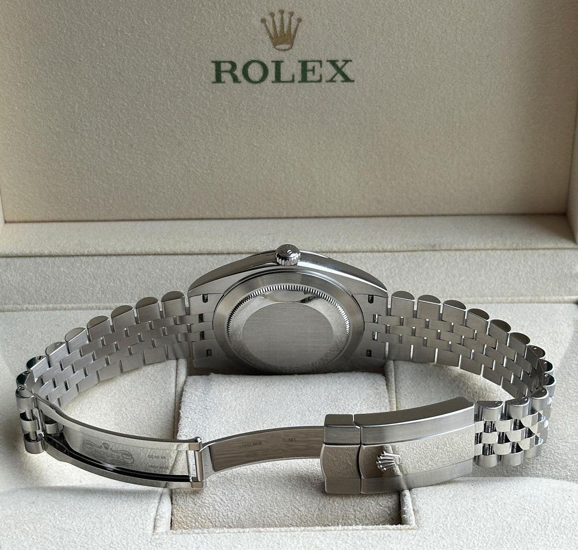 ROLEX DATEJUST JUBILEE SILVER DIAL