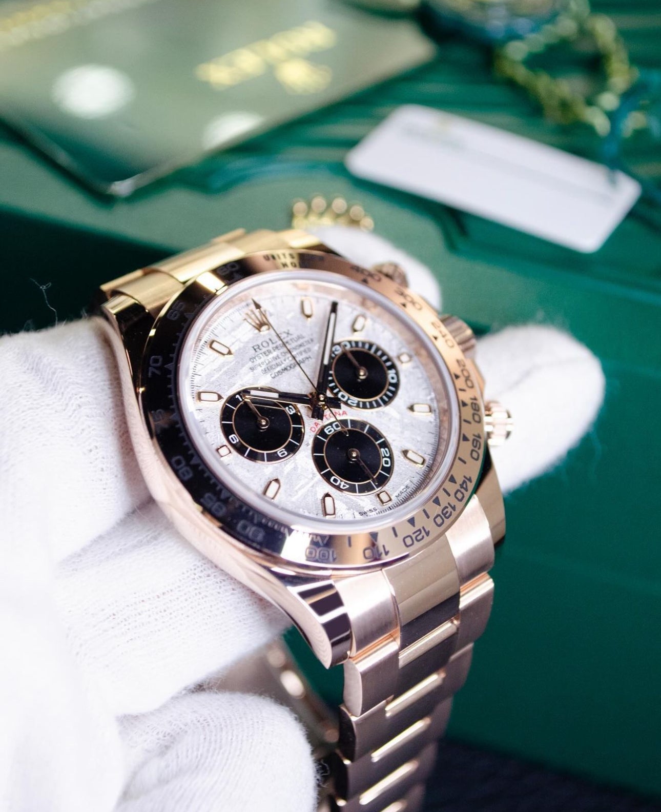 ROLEX DAYTONA OYSTER "GOLDEN HOUR"