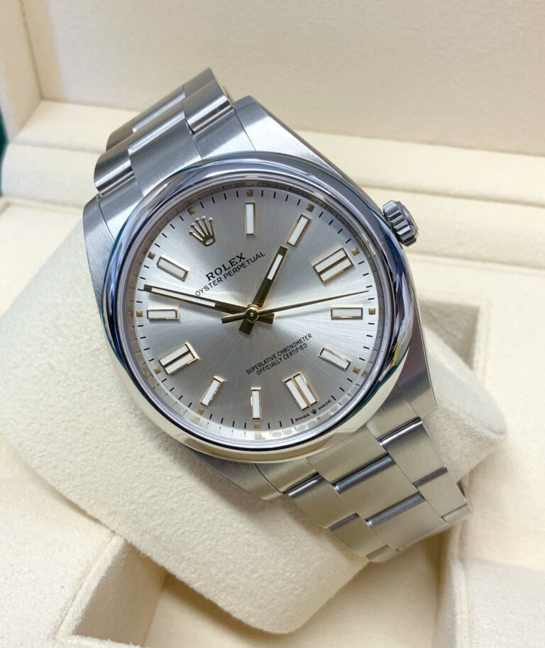 ROLEX OYSTER PERPETUAL SILVER DIAL